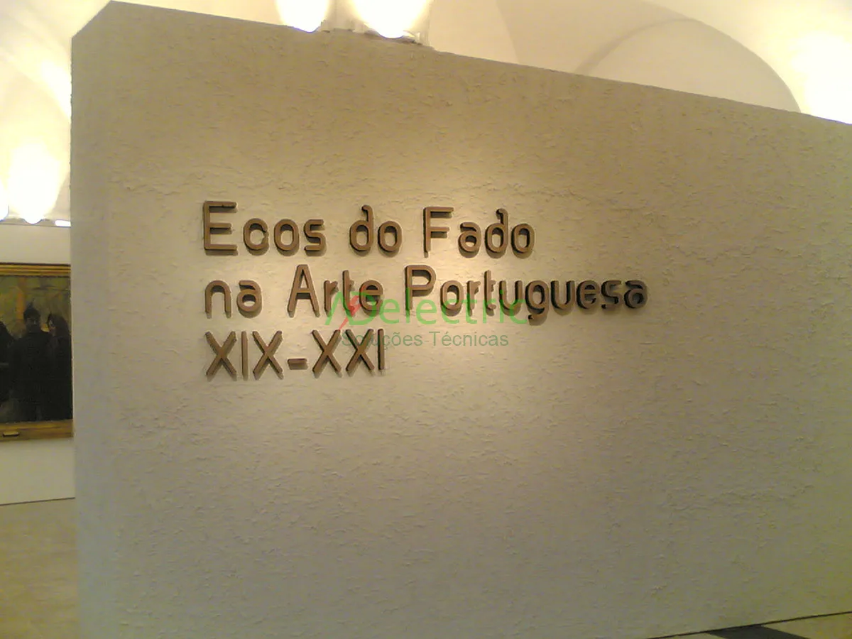 Iluminação de Exposição do Museu do Fado no Pátio da Galé